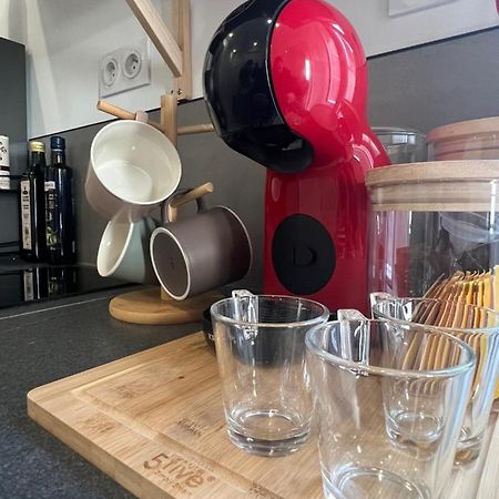 Le Bjorn - T1 Chaleureux Refait A Neuf - Centre Apartment Niort Luaran gambar